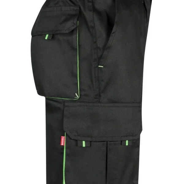 Multi-Pocket Stretch Bermuda Shorts gallery