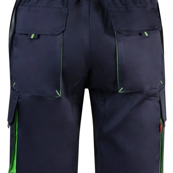 Multi-Pocket Stretch Bermuda Shorts gallery