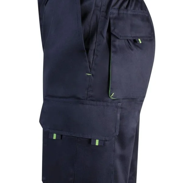Multi-Pocket Stretch Bermuda Shorts gallery