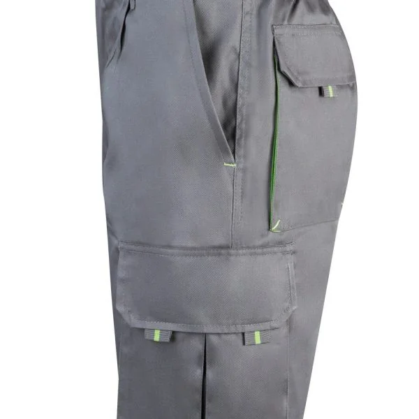 Multi-Pocket Stretch Bermuda Shorts gallery