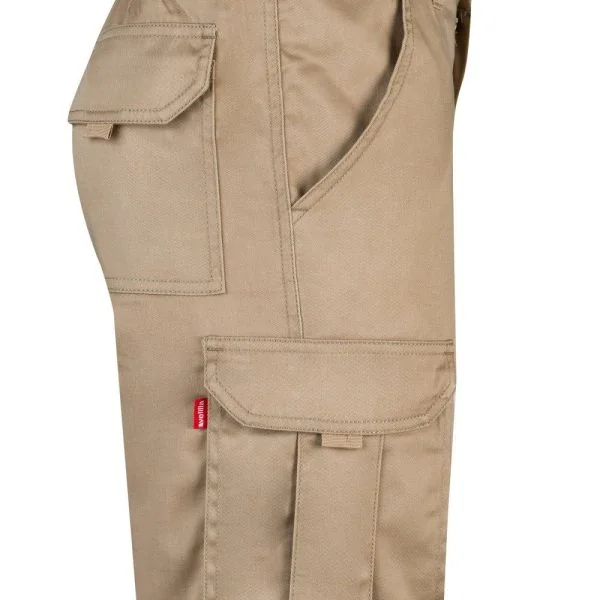 Multi-Pocket Stretch Bermuda Shorts gallery