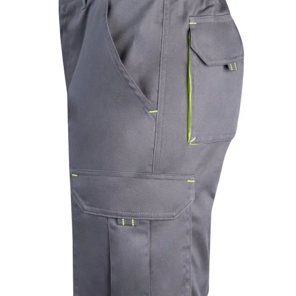 Two-Tone Multi-Pocket stretch Bermuda Shorts gallery