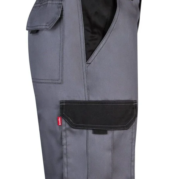 Two-tone multi-pocket bermuda shorts gallery
