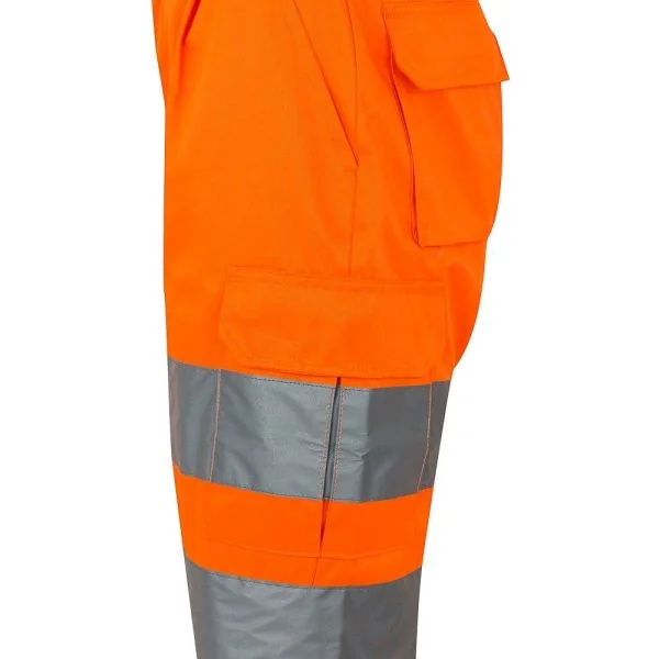Multi-pocket bermuda shorts gallery