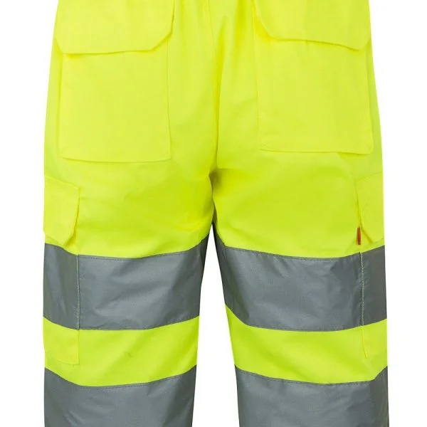 Multi-pocket bermuda shorts gallery