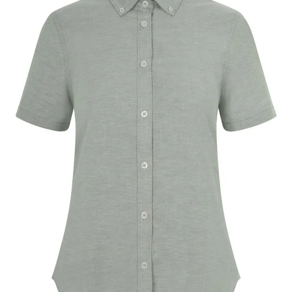 Women's Short Sleeve Stretch Oxford Shirt gallery